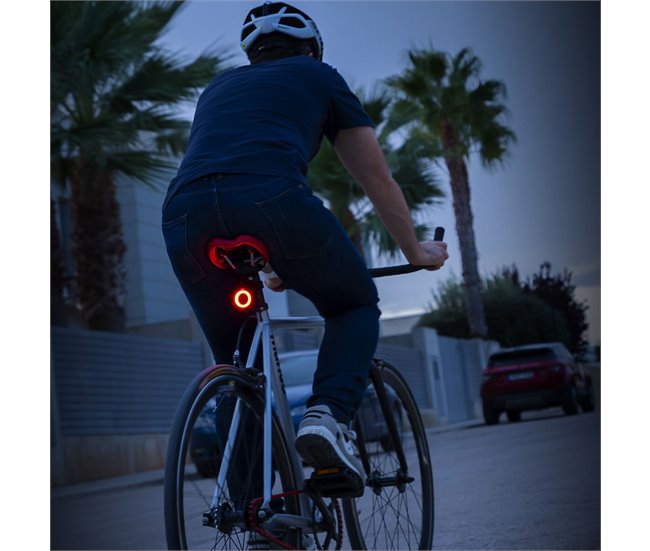 Luz LED Traseira para Bicicleta Preto