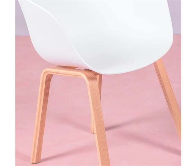 Cadeira com assento em plástico e pernas em faia - Daxer Branco