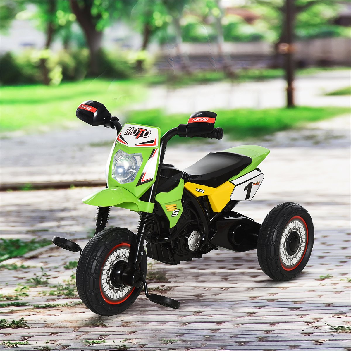 Bolo Da Motocicleta (criança) Foto de Stock - Imagem de